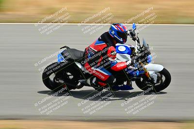 media/May-31-2025-Classic Track Day (Sat) [[da23ab3028]]/Group C/Session 4 (Turns 4 and 6)/